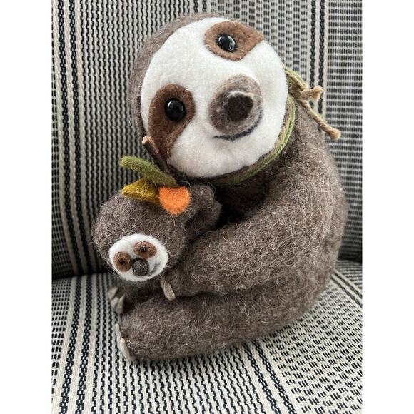 Goat and Goose Harvest Collection 3-Toed Sloth and Baby Brown Figures 9.25” - Picture 2 of 8